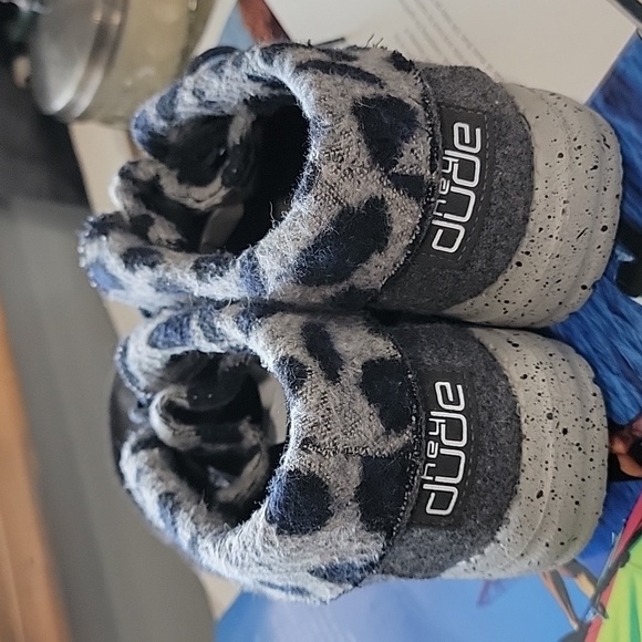 Sz 7 Hey Dude - Picture 2 of 9